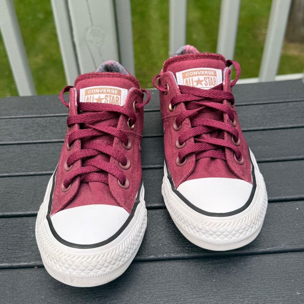 Converse Chuck Taylor All Star Madison Women 5 Burgundy Plaid Glitter 561739F